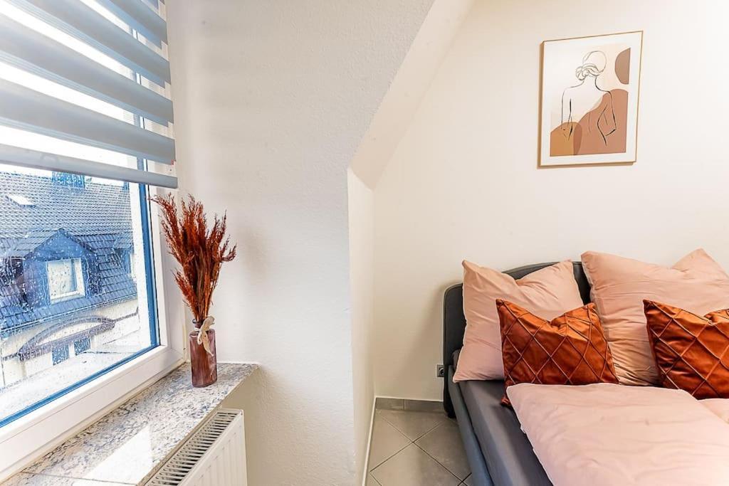 Loft Mit Billard-Tisch Und Ps4 Apartment Вупертал Екстериор снимка